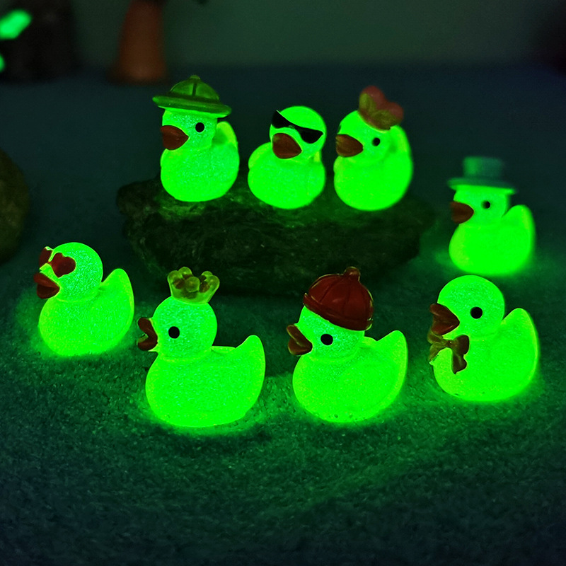 Mini Yellow Luminous Duck Orna - Resin Art Anime 评论和价格