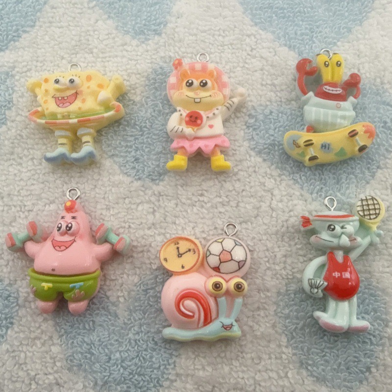 10pcs cartoon resin pendant, D - Resin Art Earrings 评论和价格