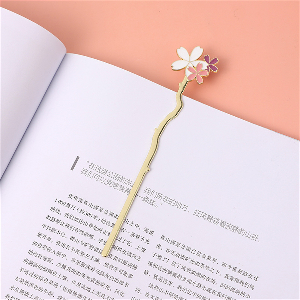 Metal Sakura Bookmark Creative - Resin Art Bookmark 评论和价格
