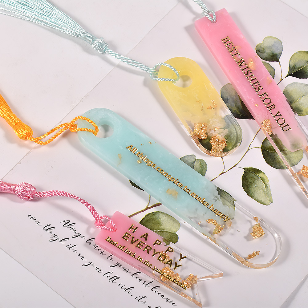 Oval Bookmark Silicone Mold He - Resin Art Made Simple Book 评论和价格
